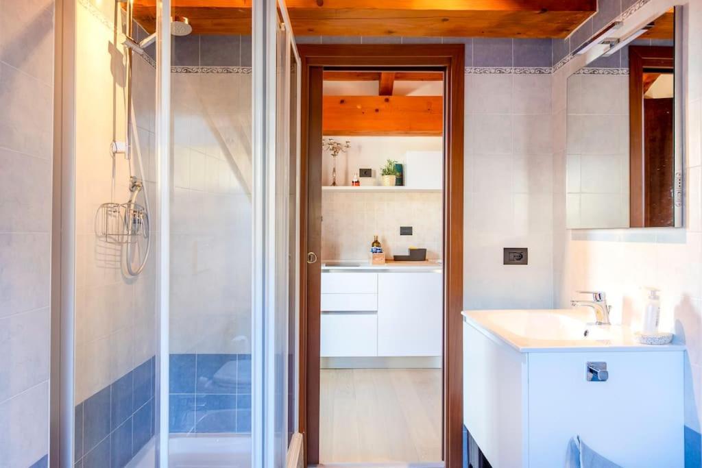 Charming 2.5Room Flat In Center Of Monforte D'Alba Eksteriør billede