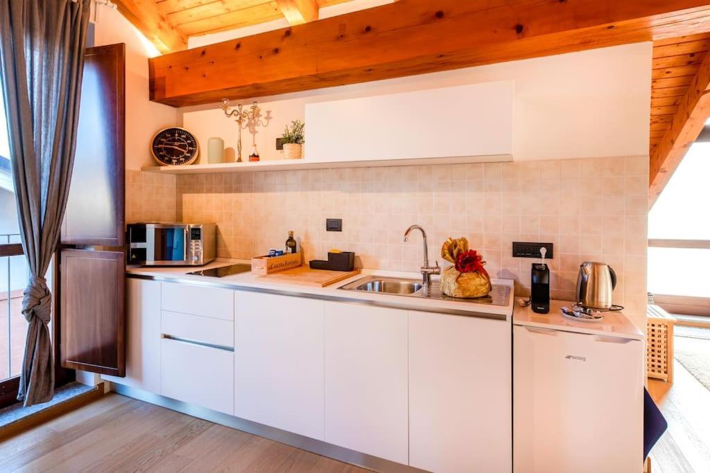Charming 2.5Room Flat In Center Of Monforte D'Alba Eksteriør billede