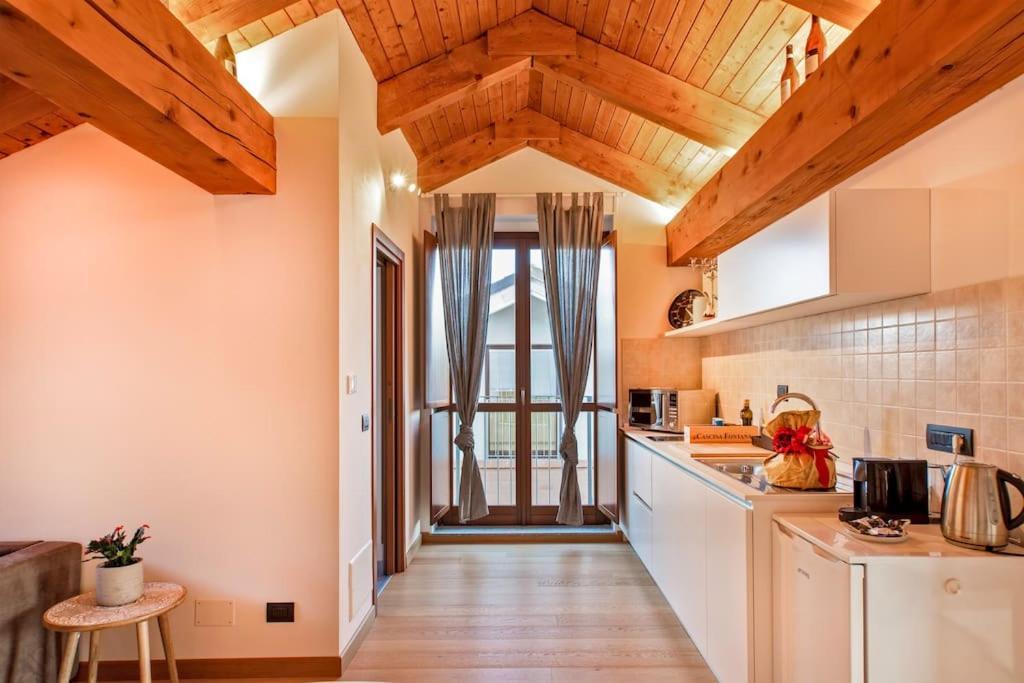 Charming 2.5Room Flat In Center Of Monforte D'Alba Eksteriør billede